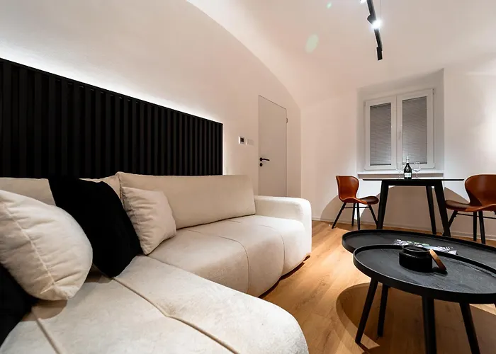 Modern In The Heart Of The דירה *